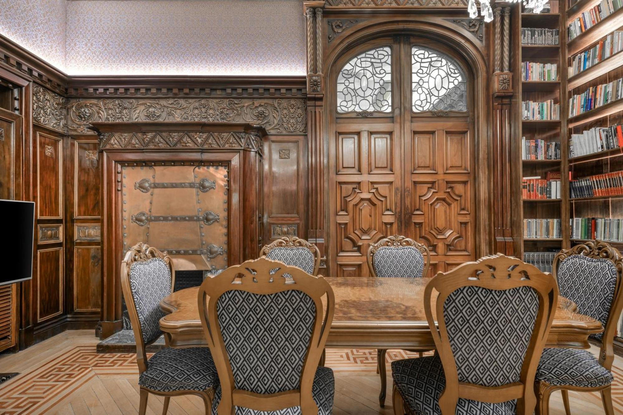 Hotel Palacio Del Retiro, Autograph Collection Мадрид Экстерьер фото