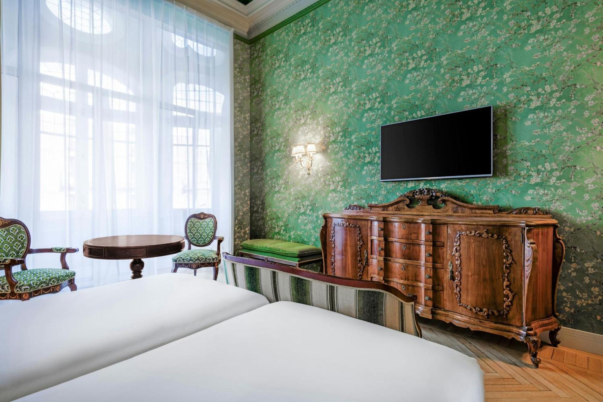 Hotel Palacio Del Retiro, Autograph Collection Мадрид Экстерьер фото